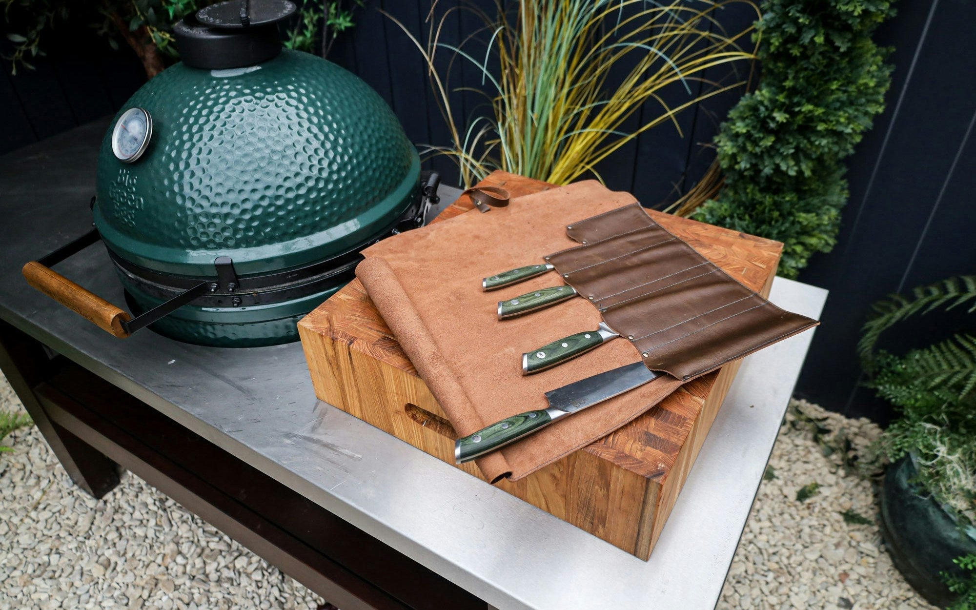 Big Green Egg Leather Knife Roll - Image 5